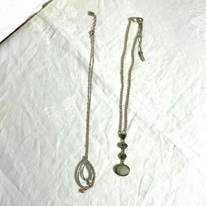 Necklaces/Set of 2